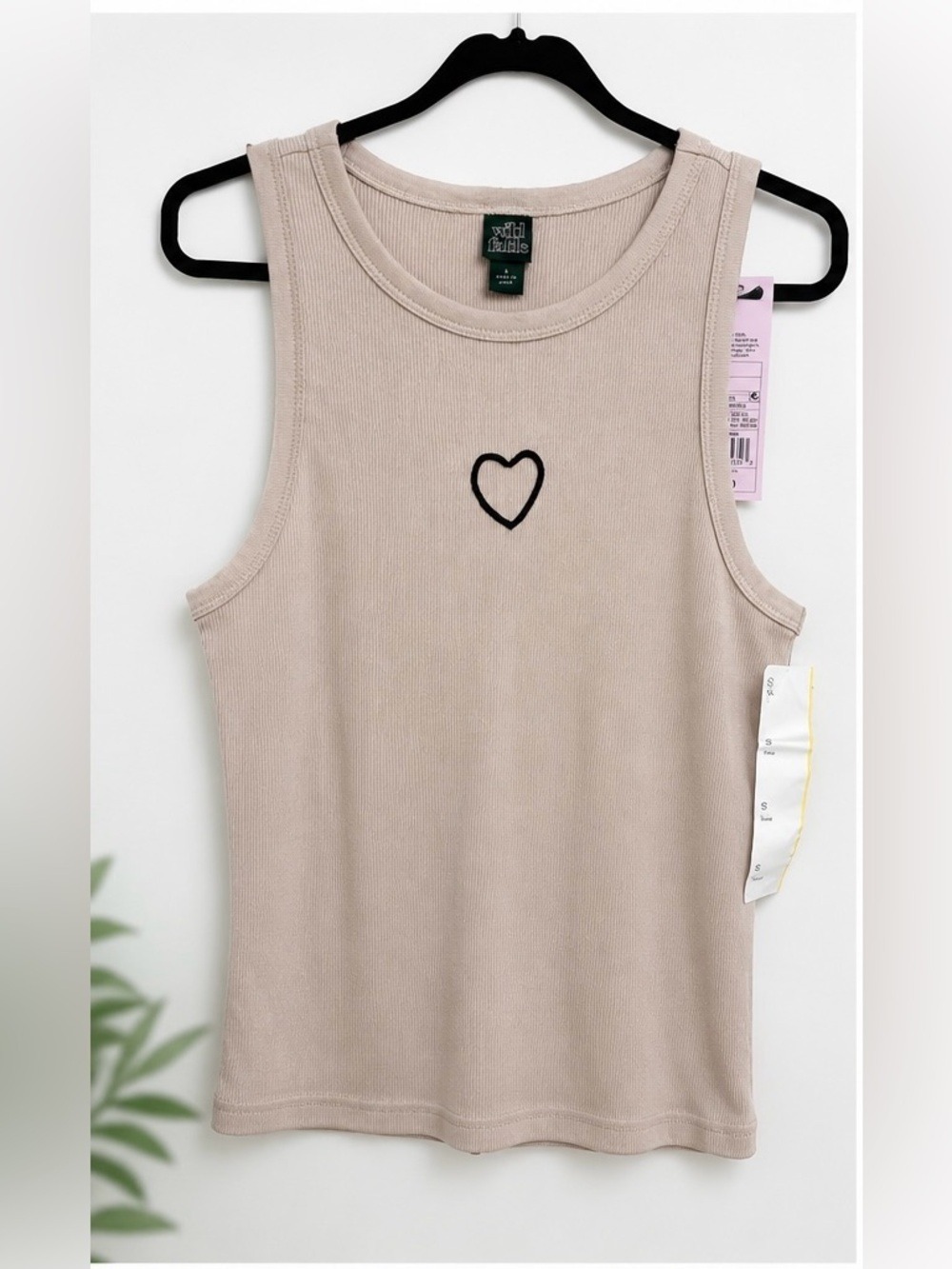 Wild Fable Ribbed Tank Top Small NWT Taupe Heart Detail